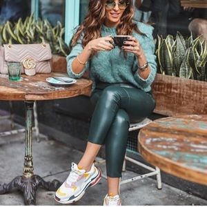 Zara Faux Leather High-Waisted Leggings Medium 💚 Sleek • Elevated •Modern Staple